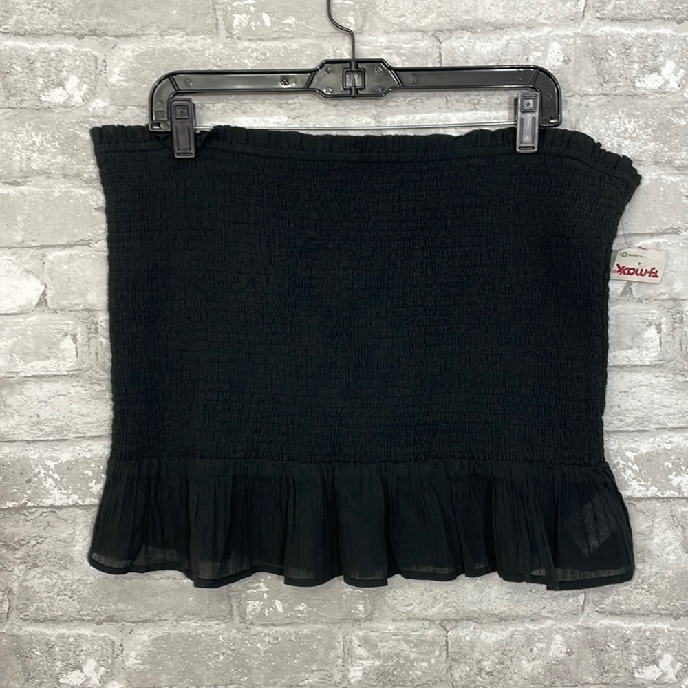 American Eagle Smocked Ruffle Tub Top